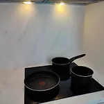 Apartamento Nieuw Modern Vlakbij