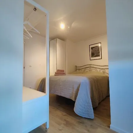 Apartament Nieuw Modern Vlakbij