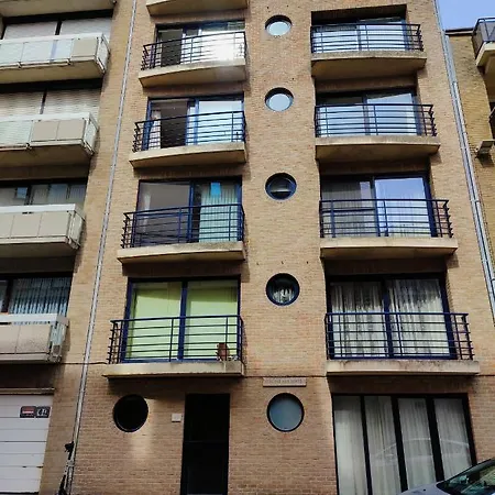 Nieuw Modern Vlakbij * Ostenda